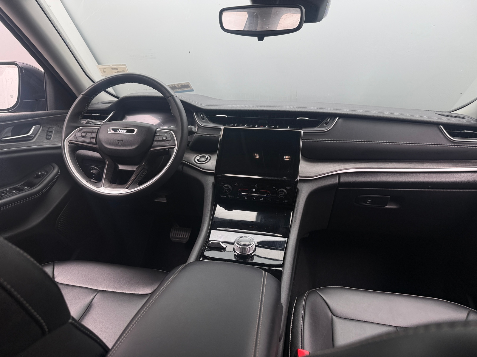 Thumbnail: 2023 Jeep Grand Cherokee - 2