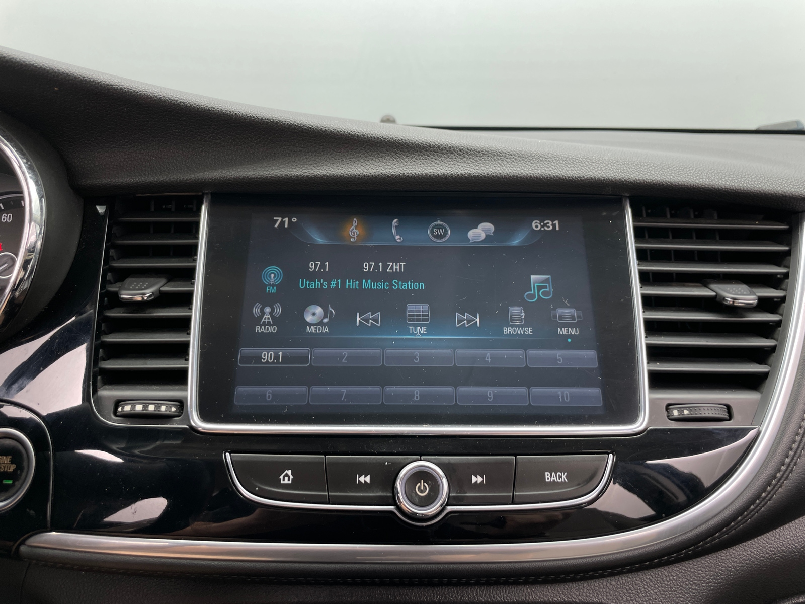 Thumbnail: 2019 Buick Encore - 3