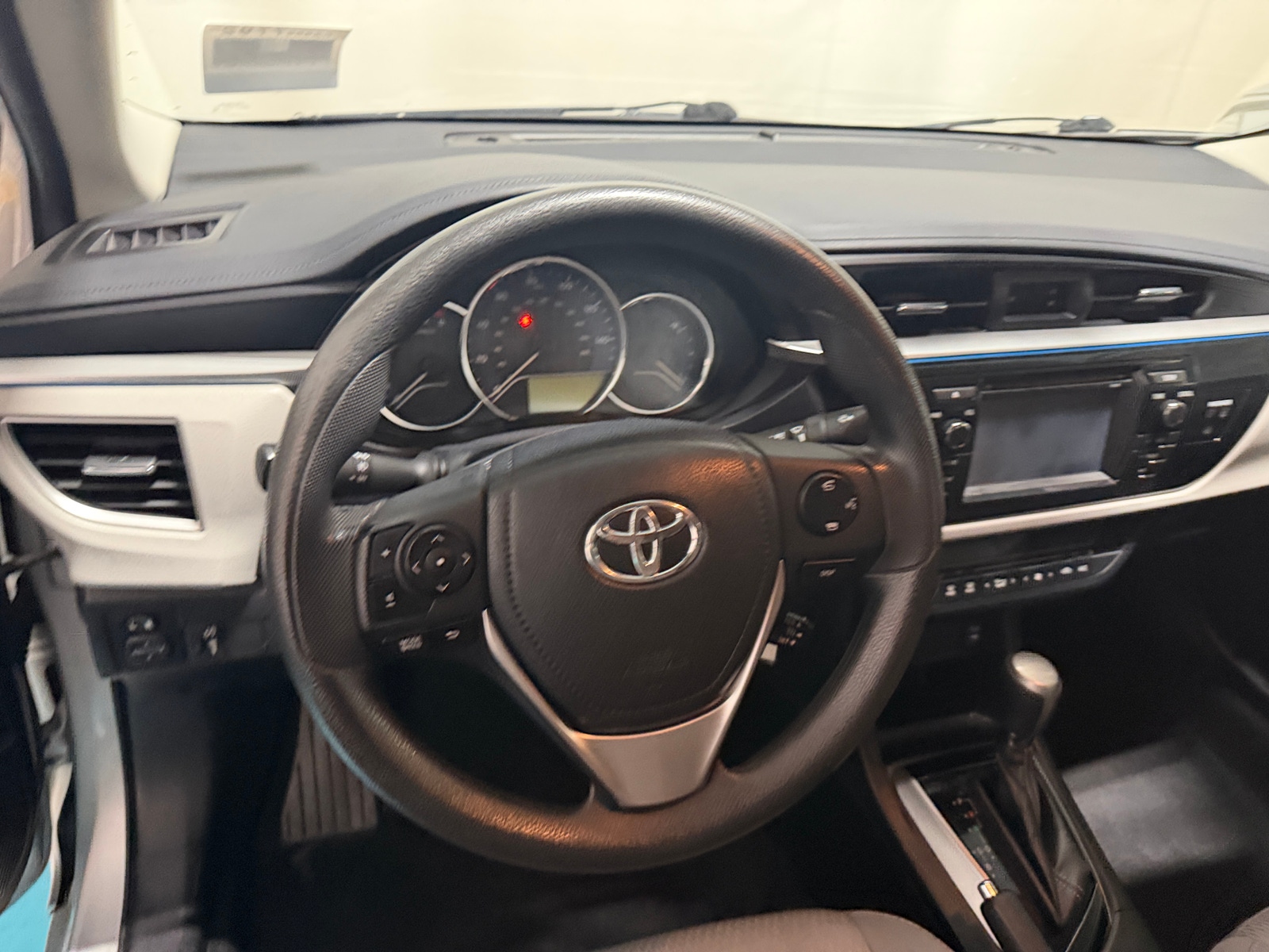 Thumbnail: 2014 Toyota Corolla - 5
