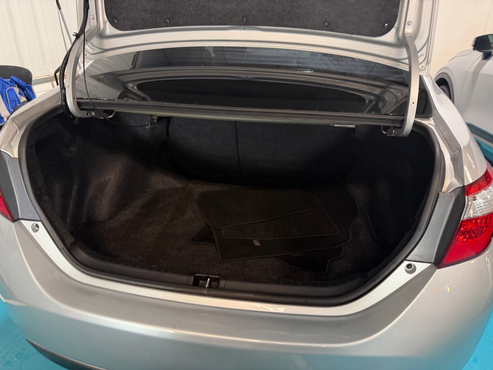 Thumbnail: 2014 Toyota Corolla - 7