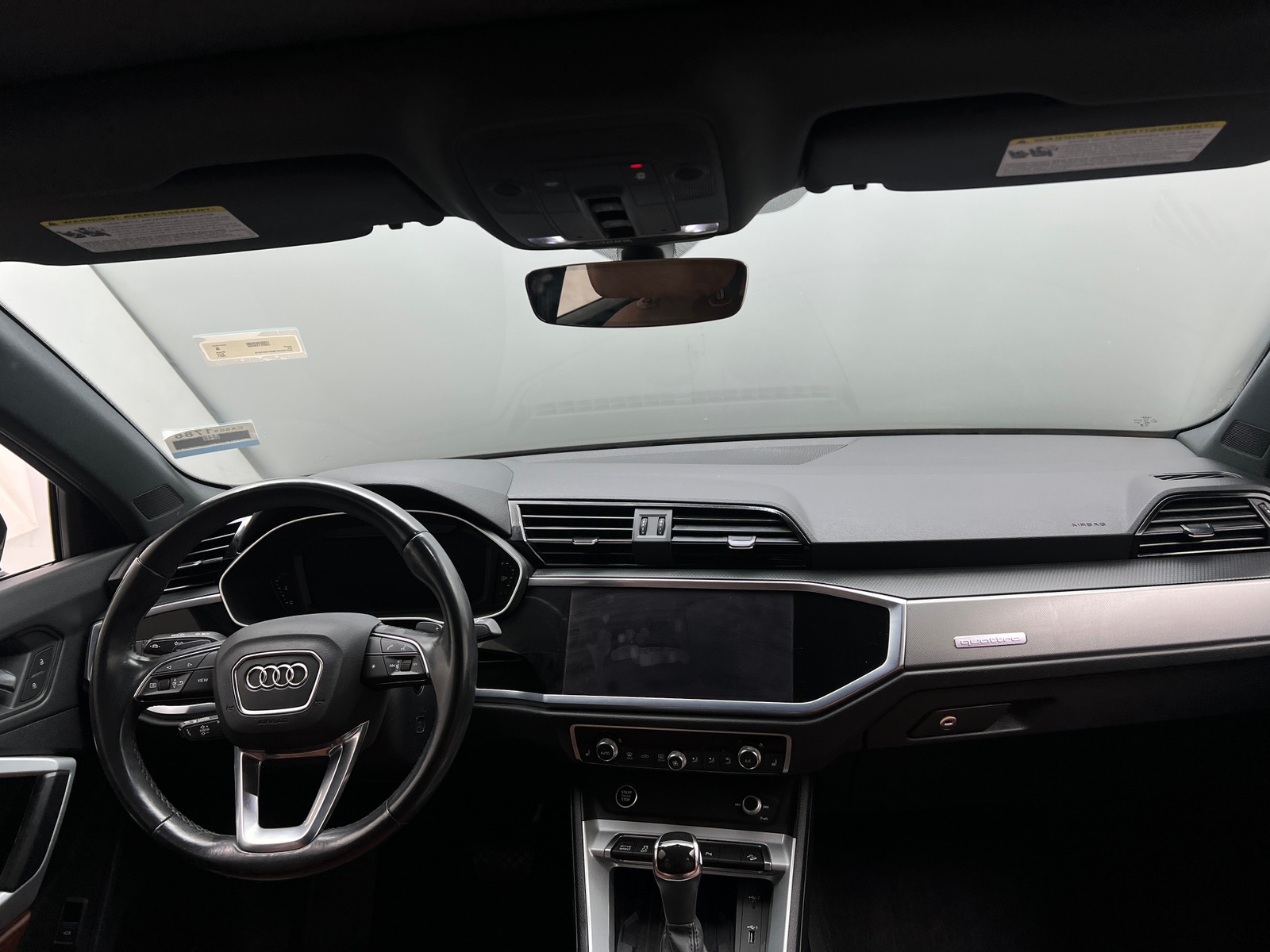 Thumbnail: 2021 Audi Q3 - 2