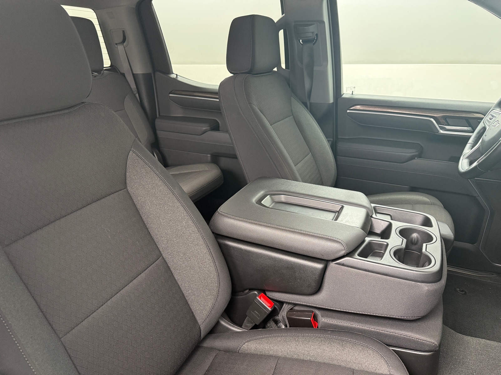 Thumbnail: 2026 Chevrolet Silverado 1500 - 2