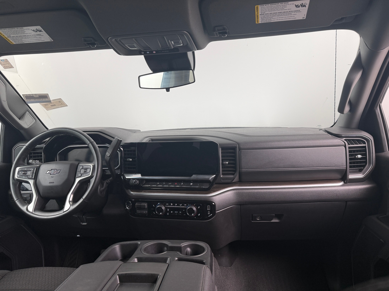Thumbnail: 2026 Chevrolet Silverado 1500 - 3