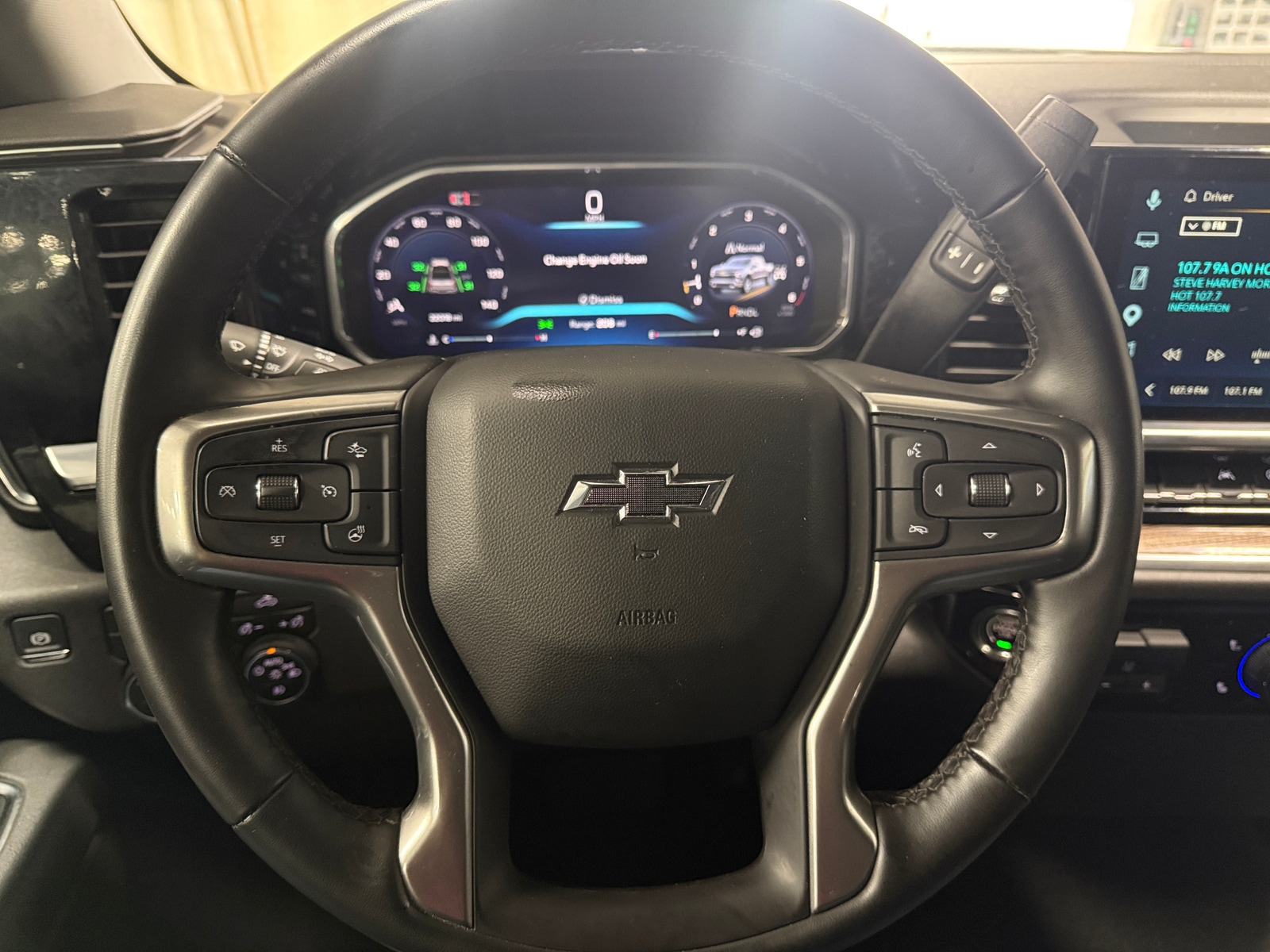 Thumbnail: 2026 Chevrolet Silverado 1500 - 5