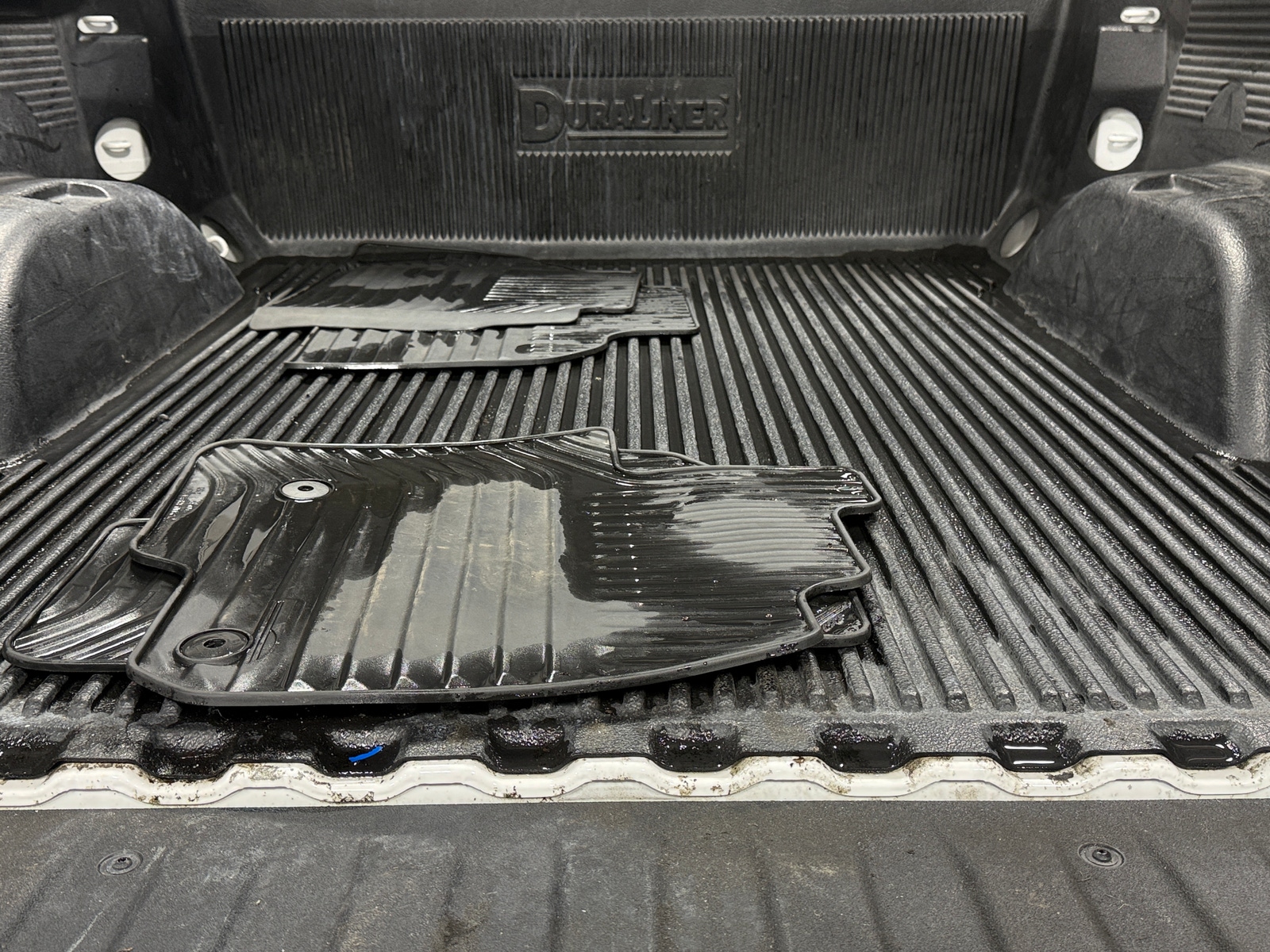 Thumbnail: 2026 Chevrolet Silverado 1500 - 7