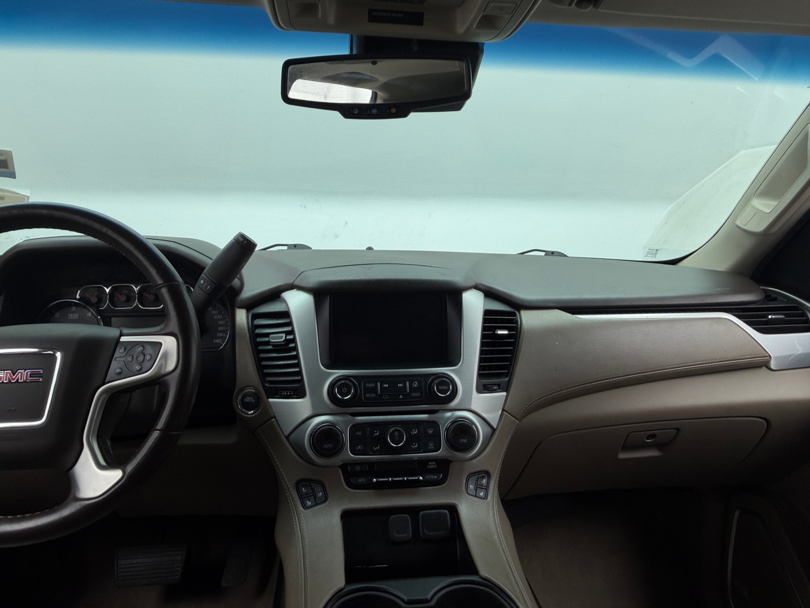 Thumbnail: 2020 GMC Yukon XL - 2