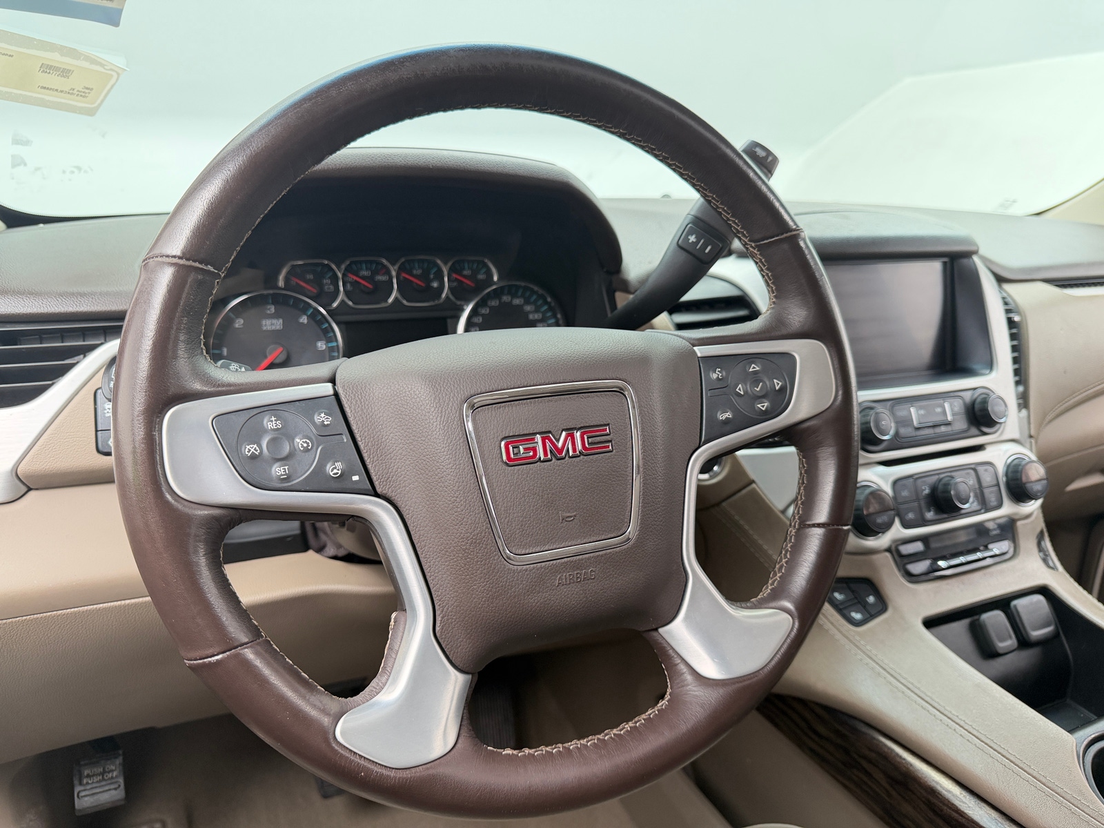 Thumbnail: 2020 GMC Yukon XL - 4
