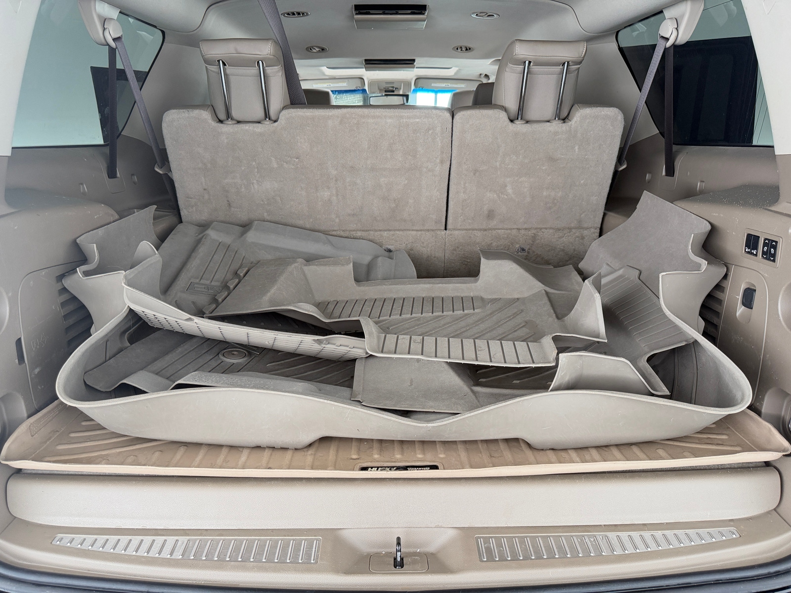 Thumbnail: 2020 GMC Yukon XL - 6