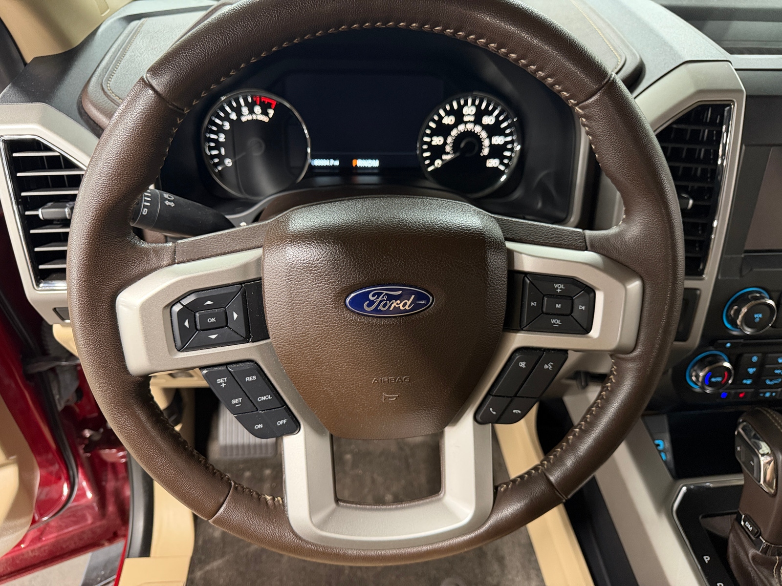 Thumbnail: 2018 Ford Econoline - 4