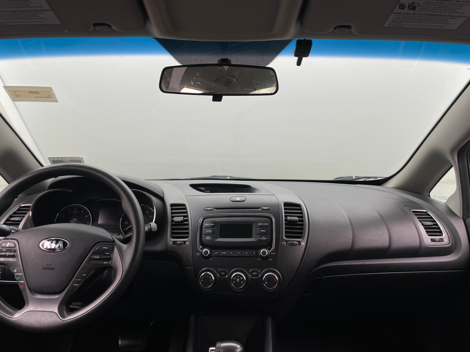 Thumbnail: 2018 Kia Forte - 3