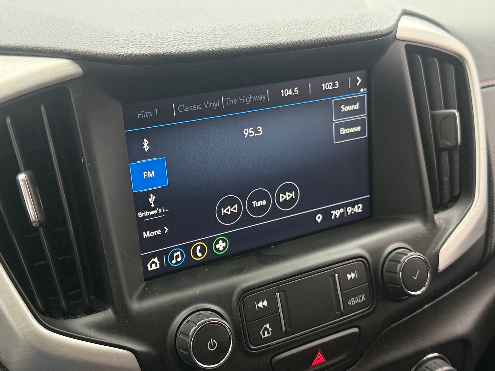 Thumbnail: 2021 GMC Terrain - 3