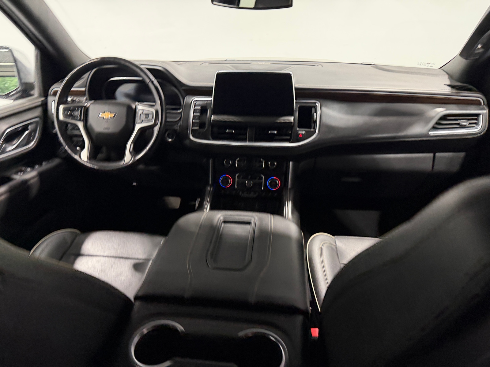 Thumbnail: 2022 Chevrolet Tahoe - 2