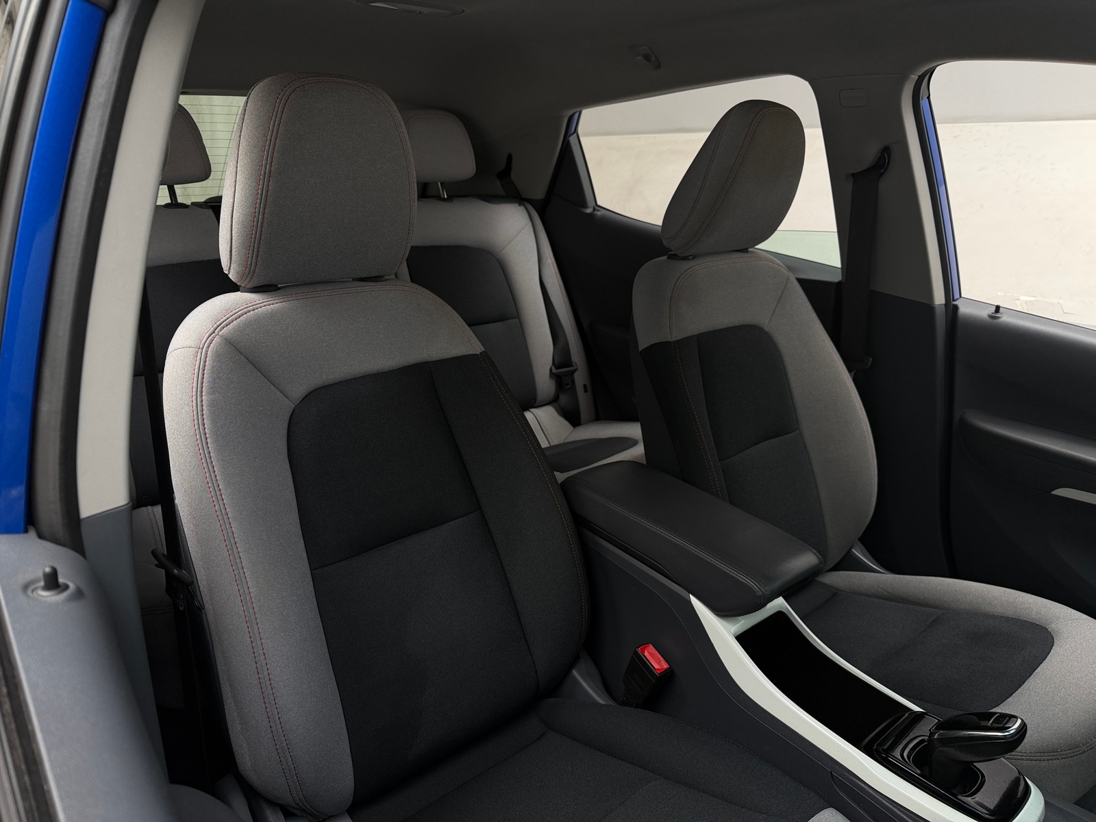 Thumbnail: 2020 Chevrolet Bolt EV - 2