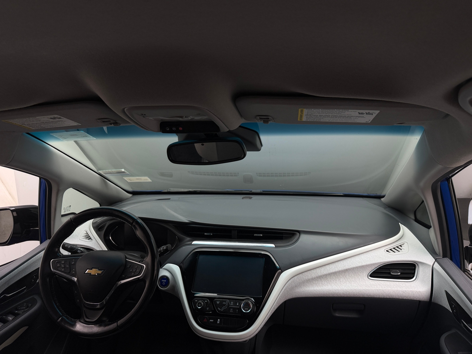 Thumbnail: 2020 Chevrolet Bolt EV - 3