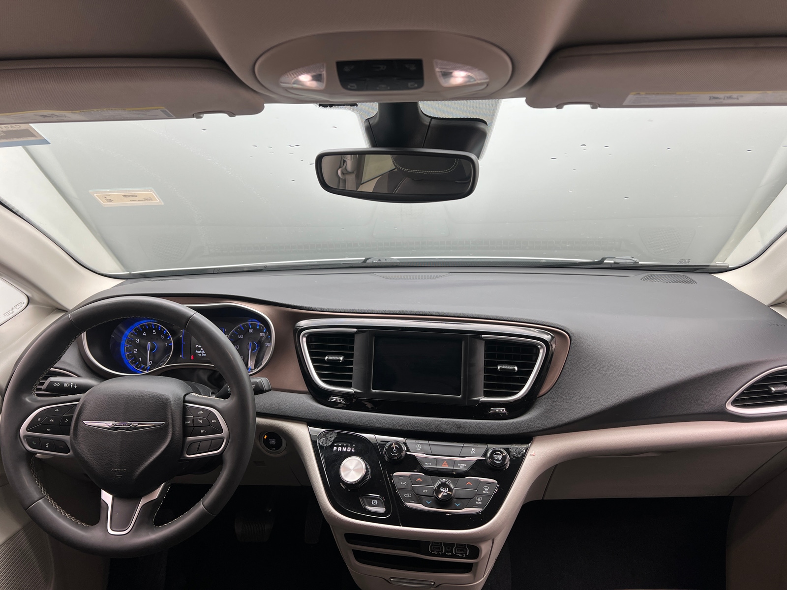 Thumbnail: 2024 Chrysler Voyager - 3