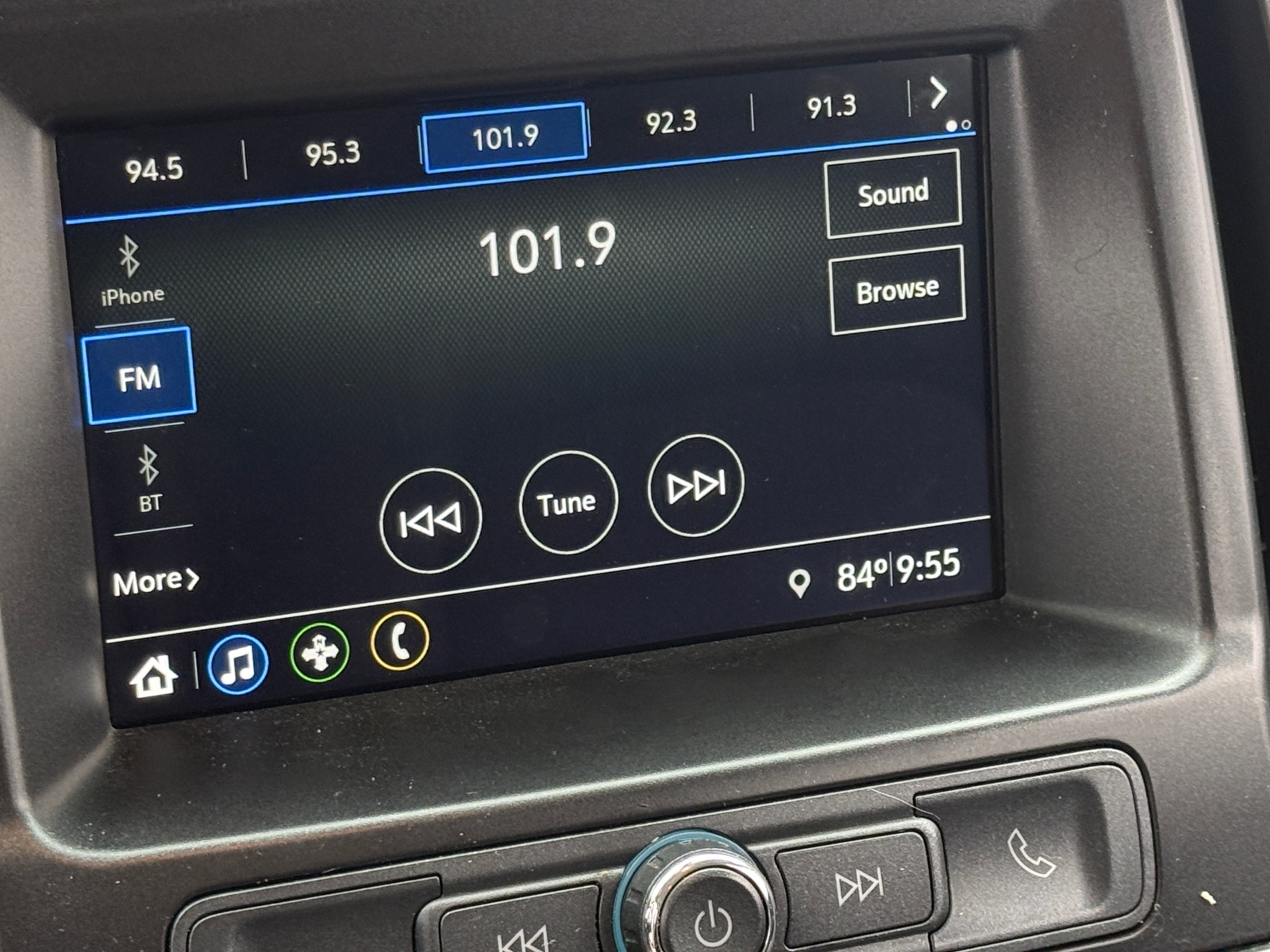 Thumbnail: 2019 Chevrolet Colorado - 4
