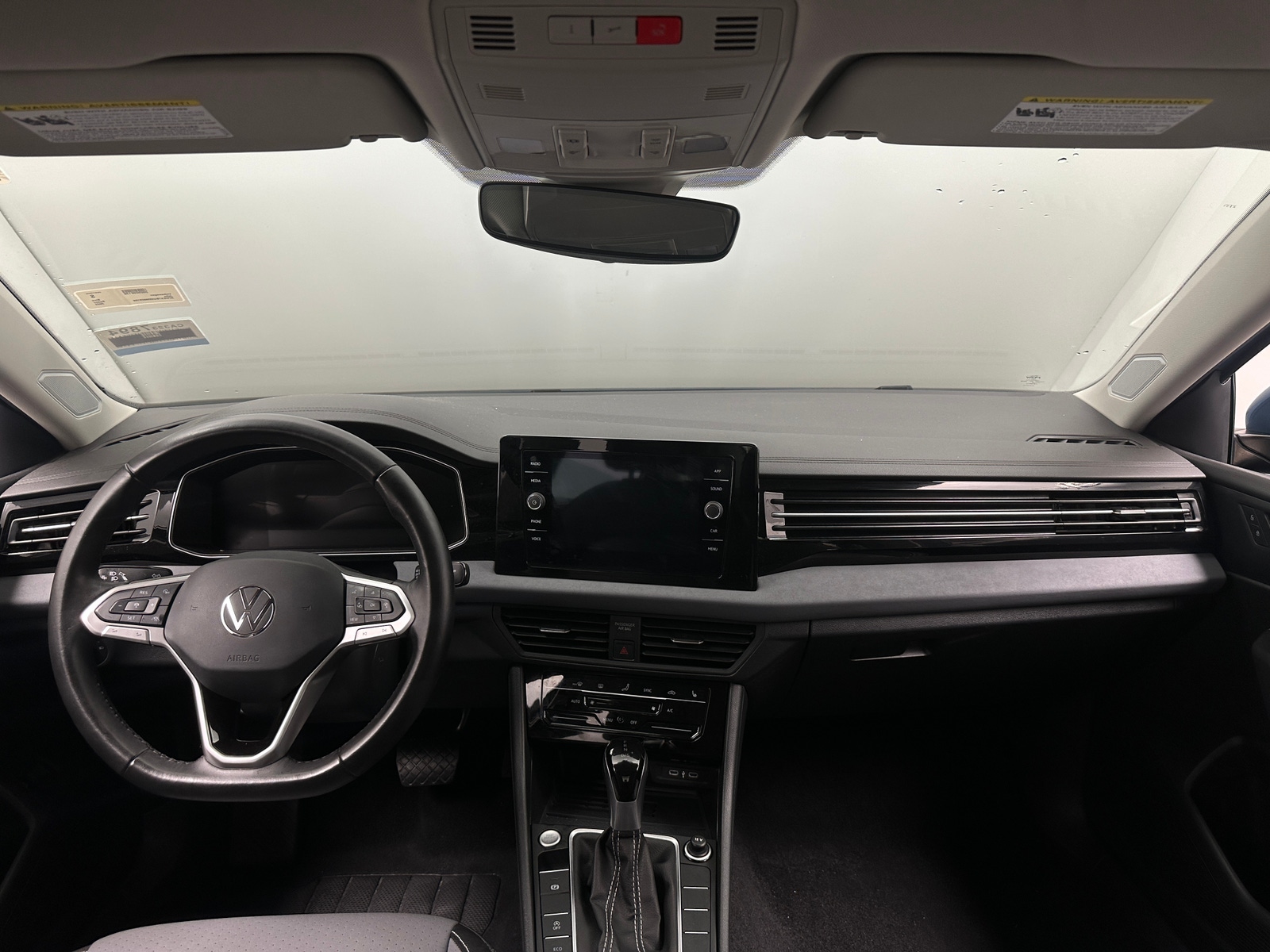 Thumbnail: 2025 Volkswagen Jetta - 2