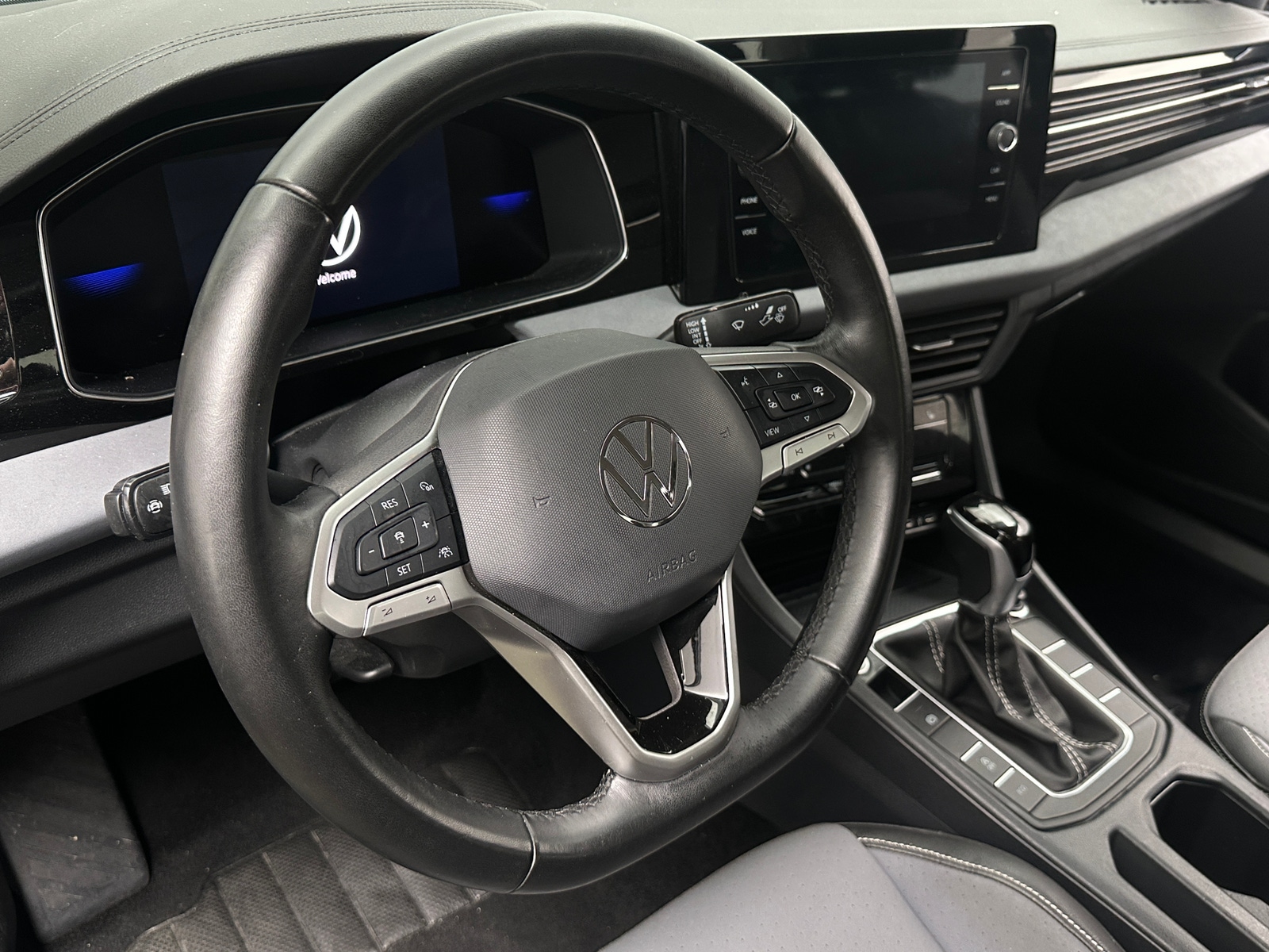 Thumbnail: 2025 Volkswagen Jetta - 4