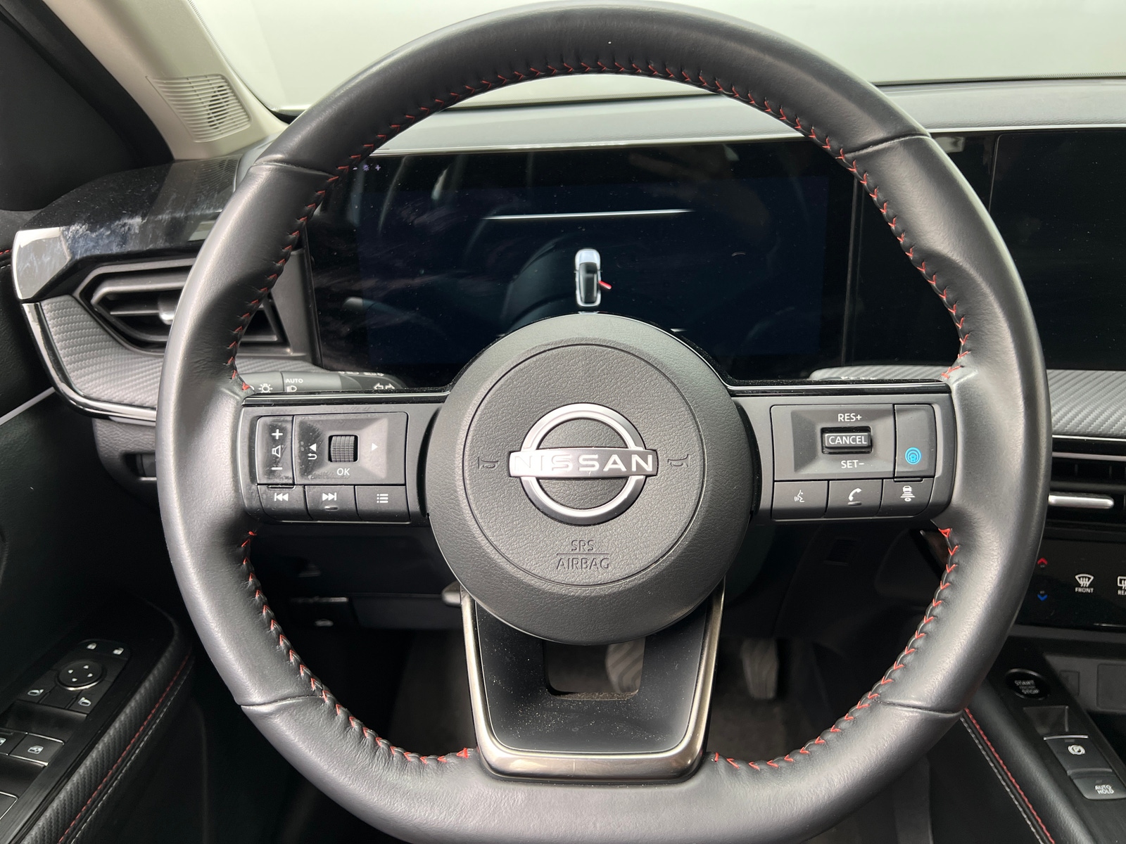 Thumbnail: 2025 Nissan Kicks - 4