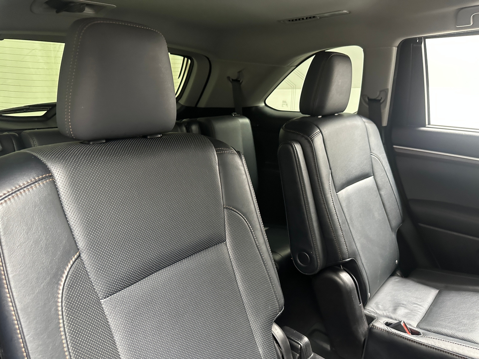 Thumbnail: 2016 Toyota Highlander - 5