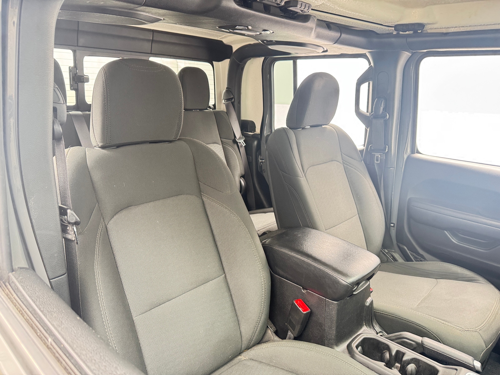 Thumbnail: 2020 Jeep Gladiator - 2