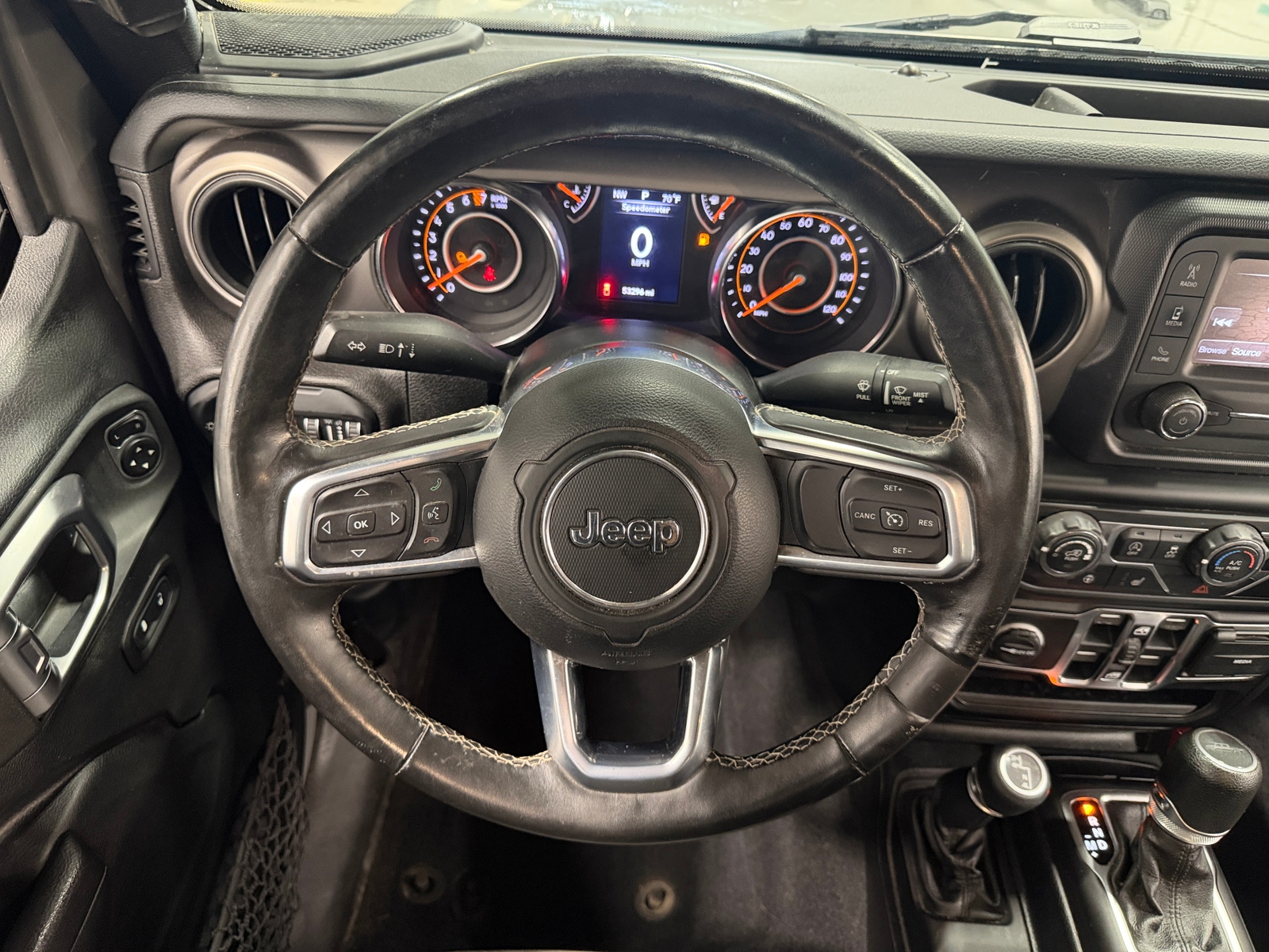 Thumbnail: 2020 Jeep Gladiator - 5