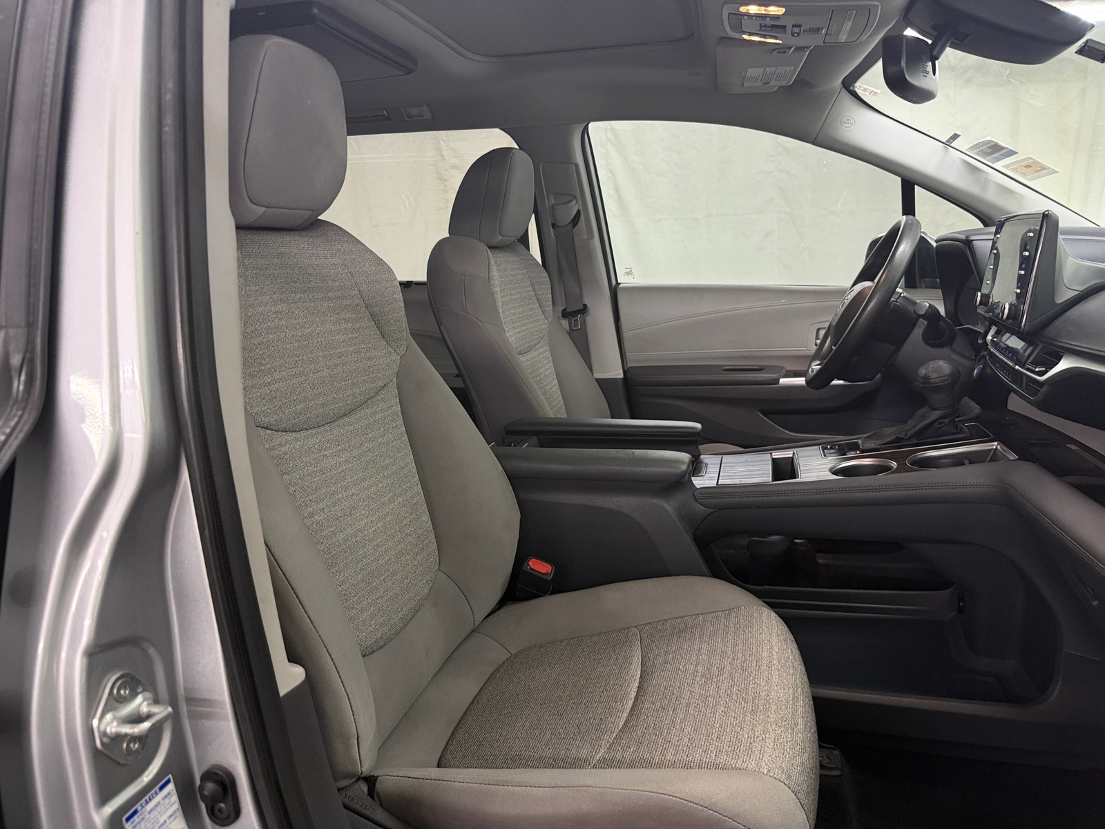 Thumbnail: 2021 Toyota Sienna - 2