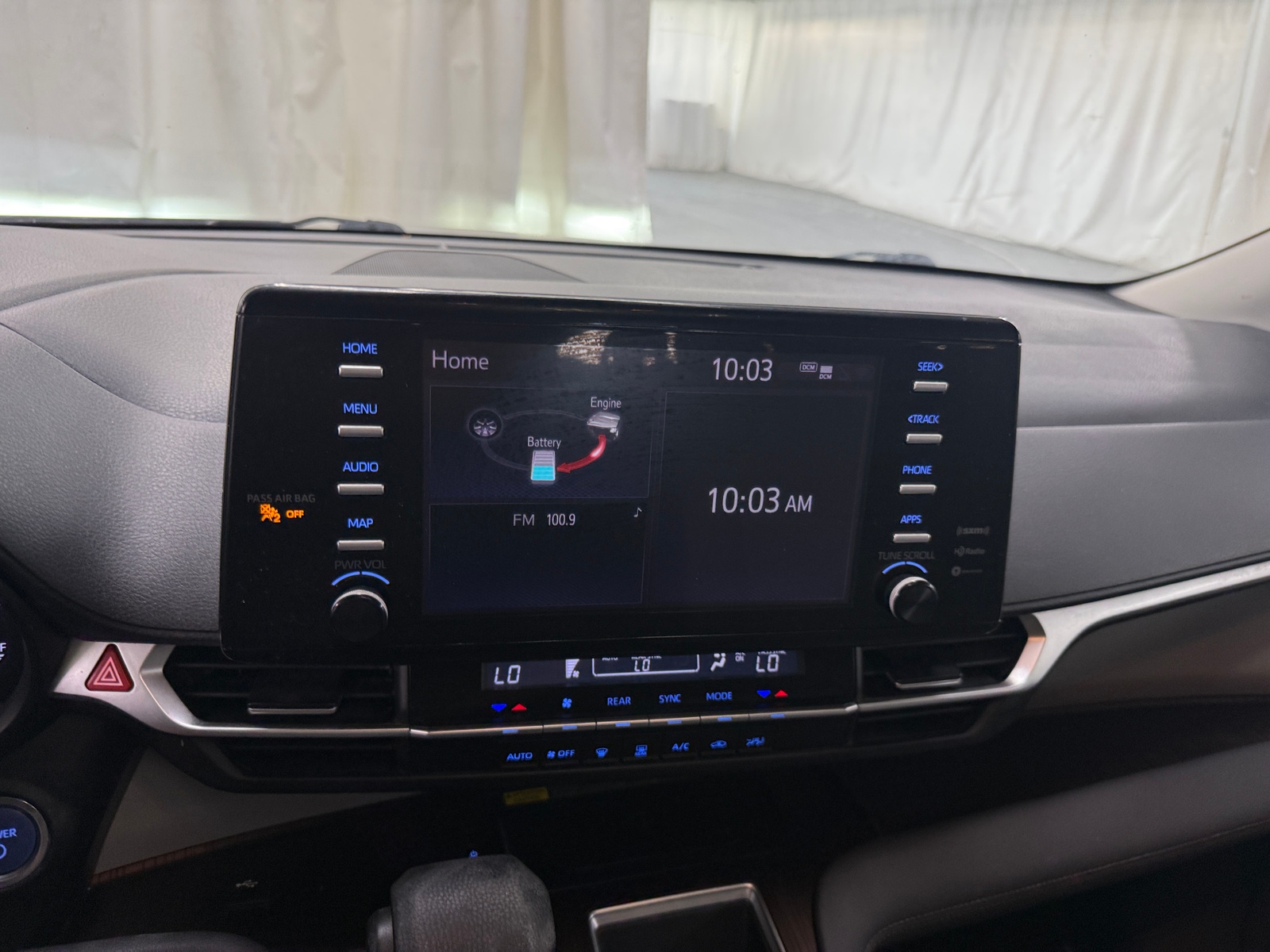 Thumbnail: 2021 Toyota Sienna - 4