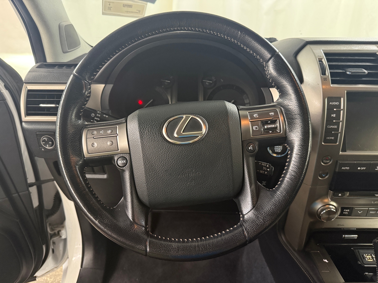 Thumbnail: 2014 Lexus GX - 4