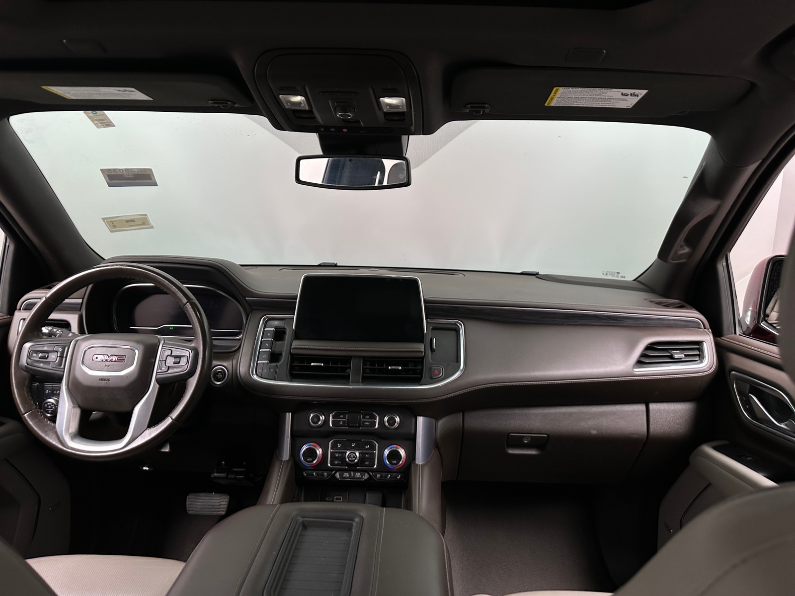 Thumbnail: 2023 GMC Yukon - 2