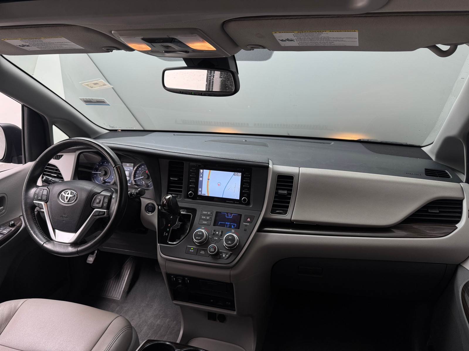 Thumbnail: 2020 Toyota Sienna - 2