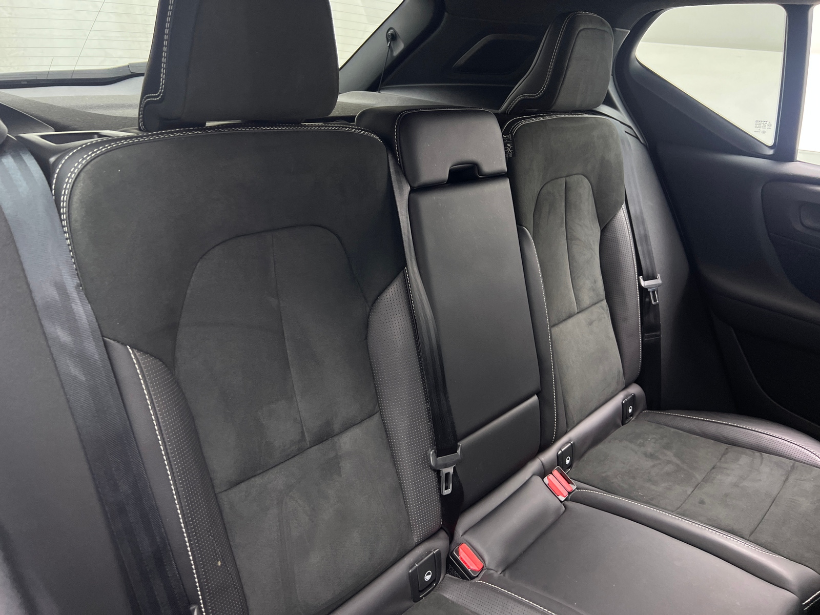 Thumbnail: 2019 Volvo XC40 - 5