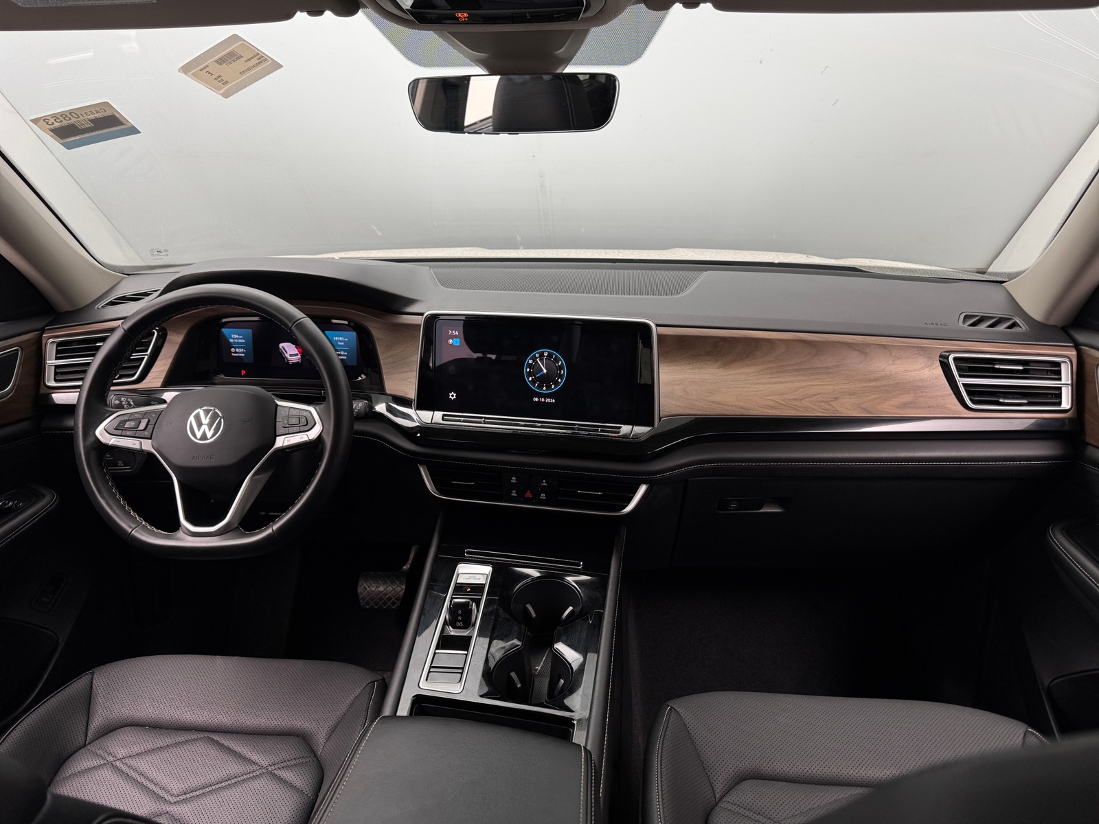 Thumbnail: 2026 Volkswagen Atlas - 3
