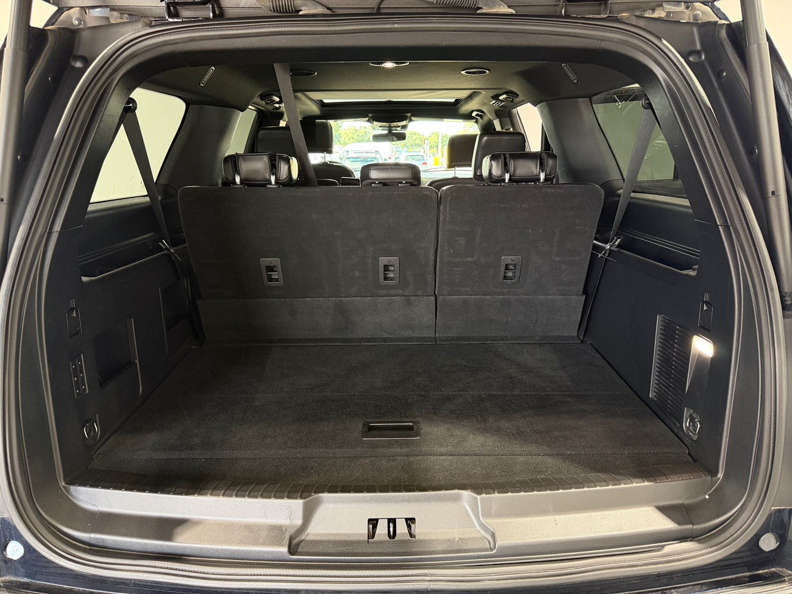Thumbnail: 2021 Ford Expedition MAX - 6