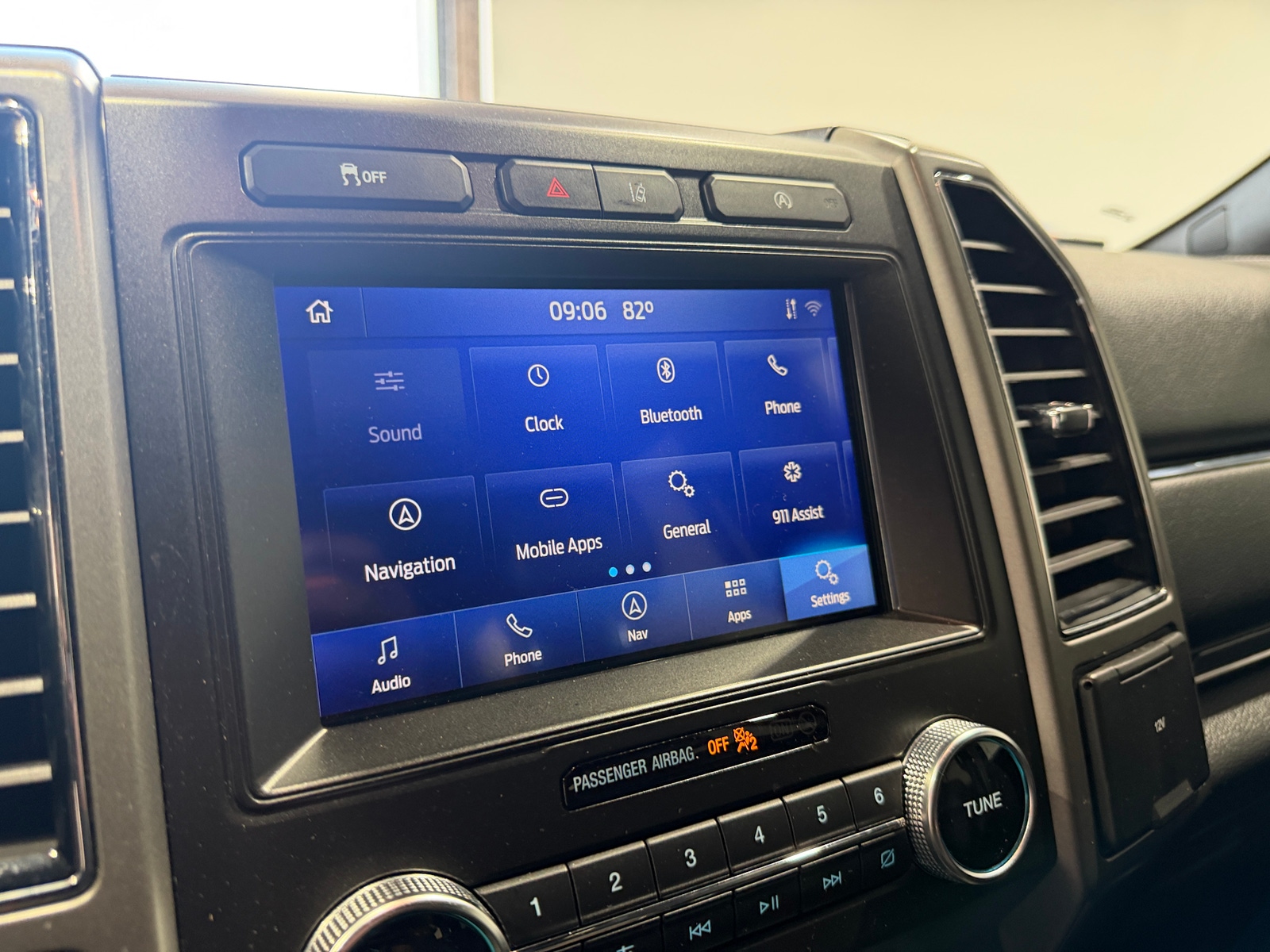 Thumbnail: 2021 Ford Expedition MAX - 3