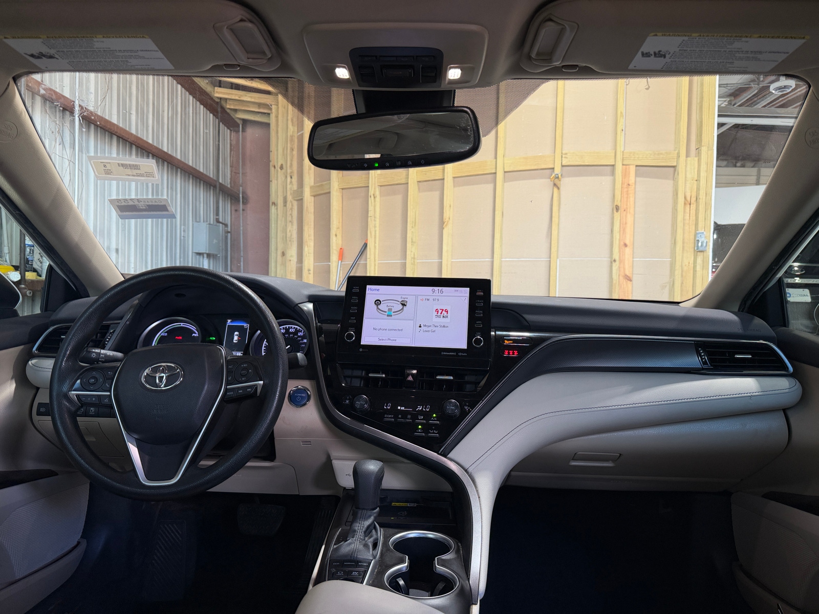 Thumbnail: 2022 Toyota Camry - 3