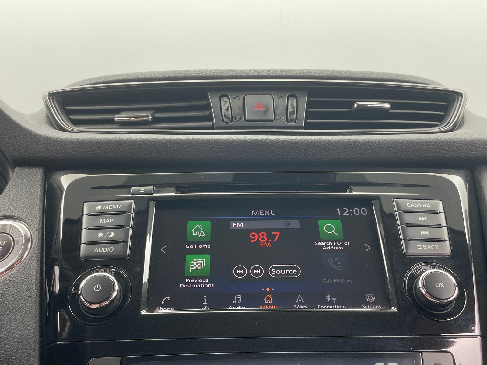 Thumbnail: 2019 Nissan Rogue - 4