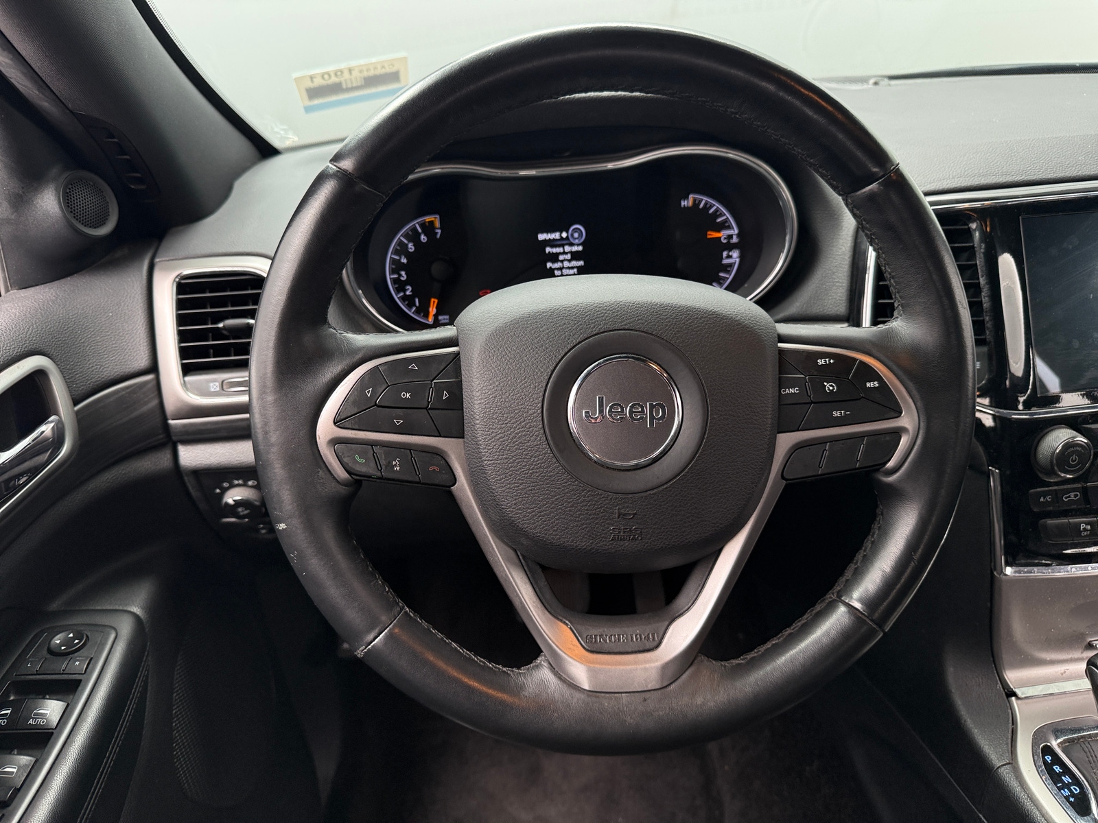 Thumbnail: 2019 Jeep Grand Cherokee - 4