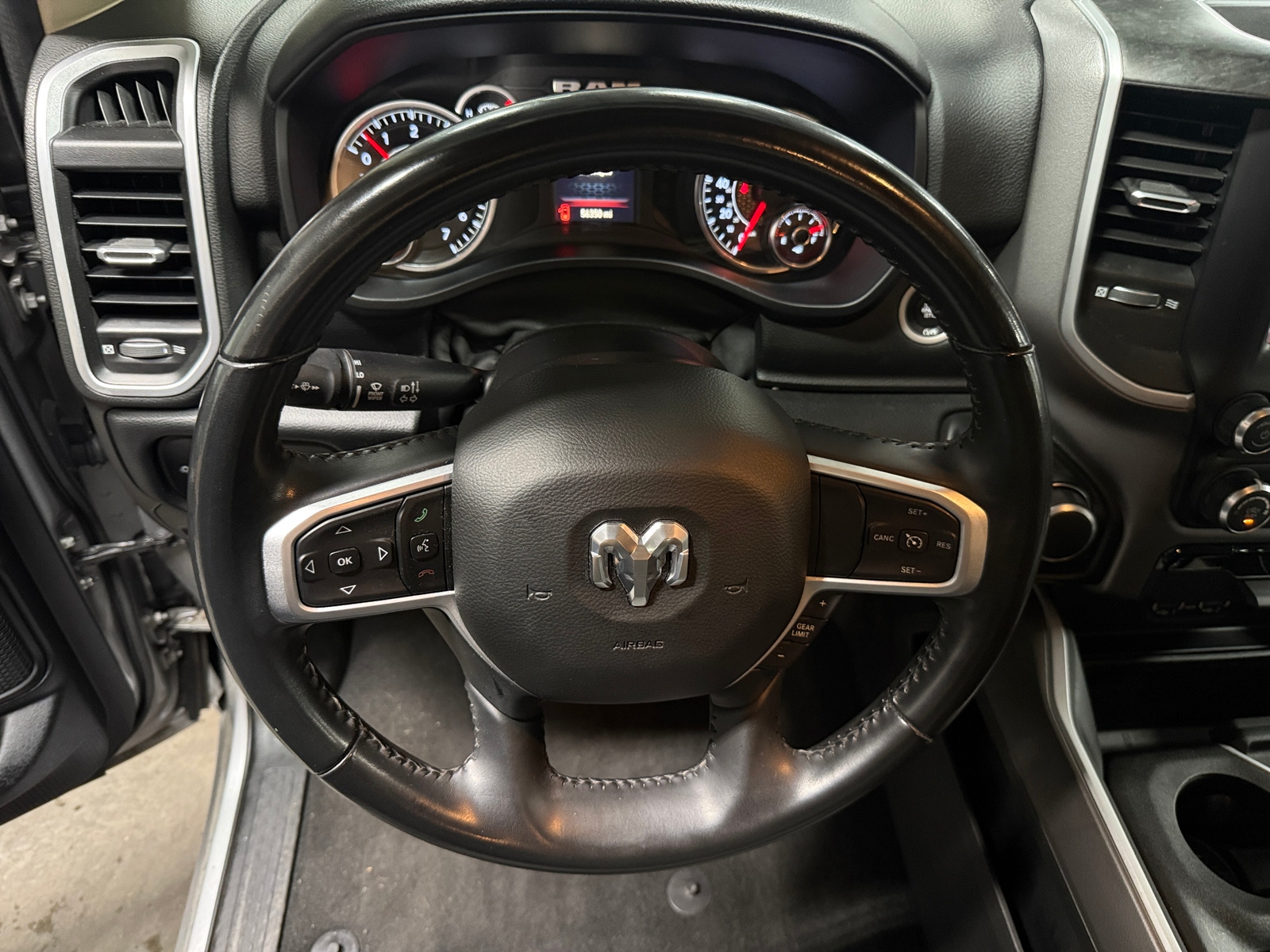 Thumbnail: 2020 RAM 1500 - 5