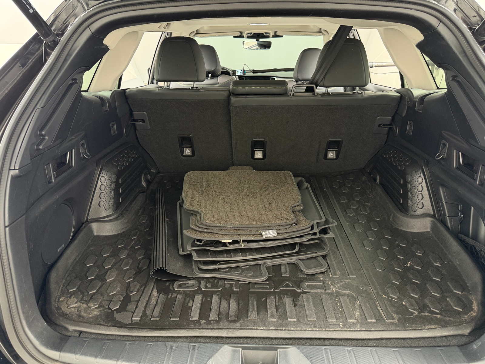 Thumbnail: 2025 Subaru Outback - 6