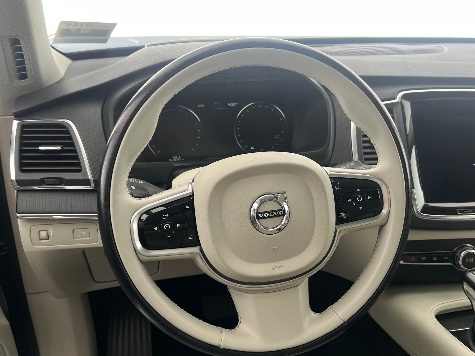 Thumbnail: 2020 Volvo XC90 - 4