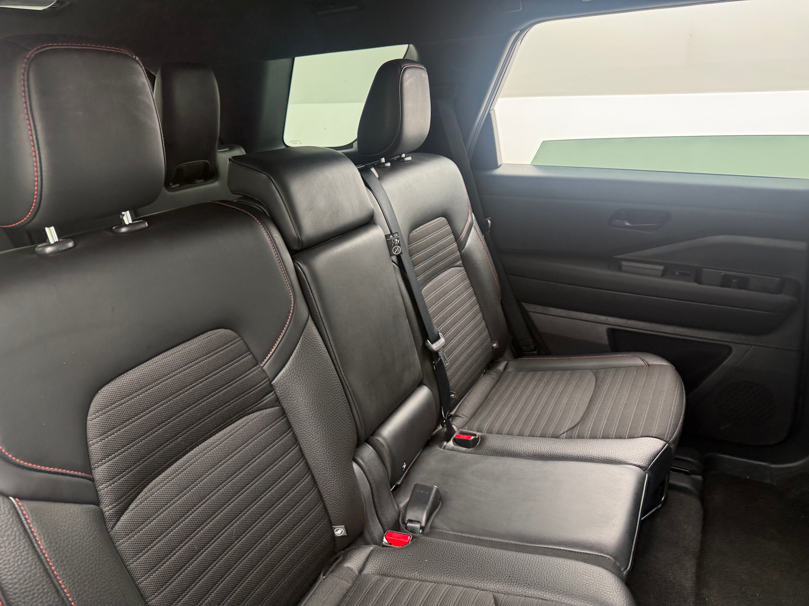 Thumbnail: 2026 Nissan Pathfinder - 5