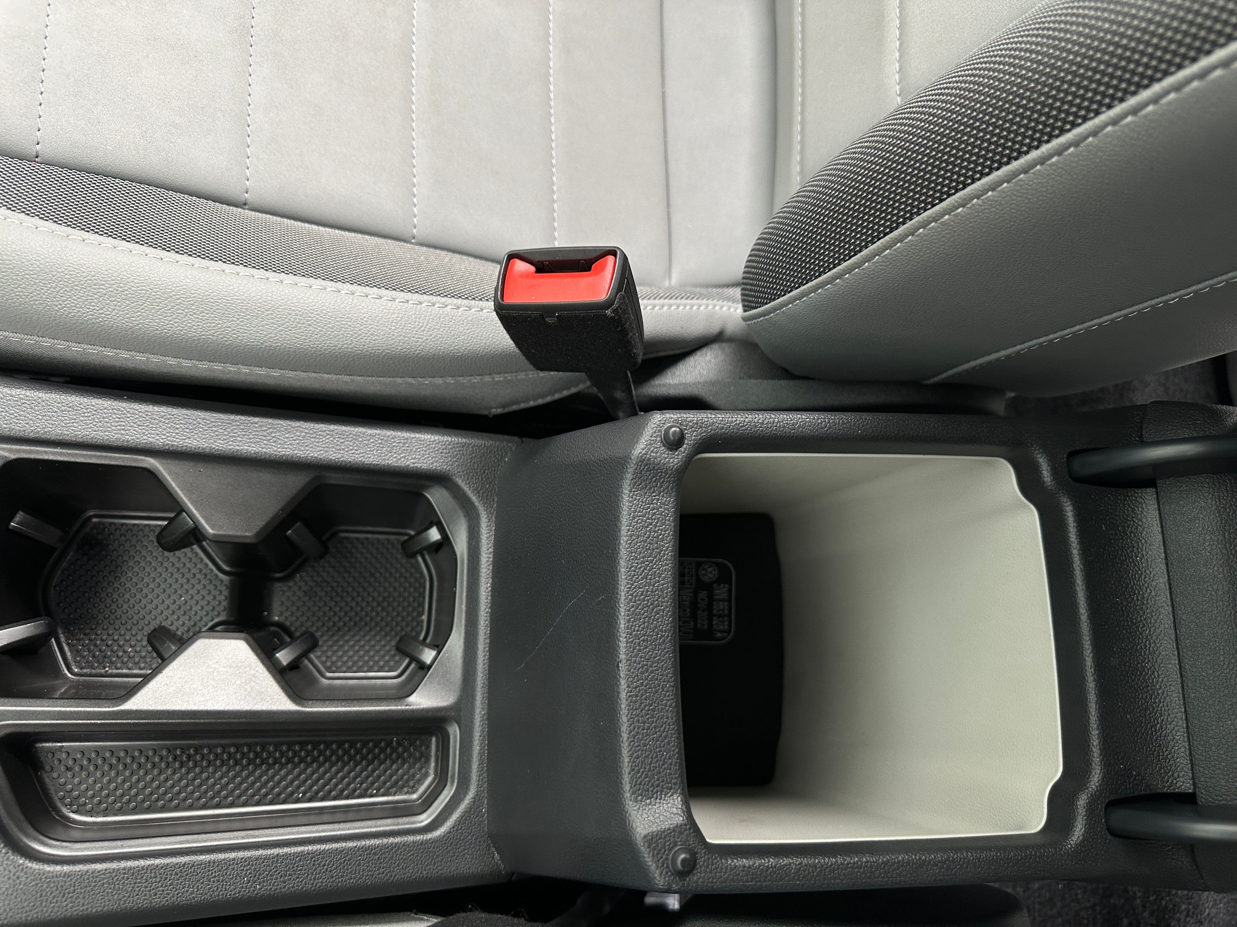 2023 Volkswagen Taos SE - Photo 13
