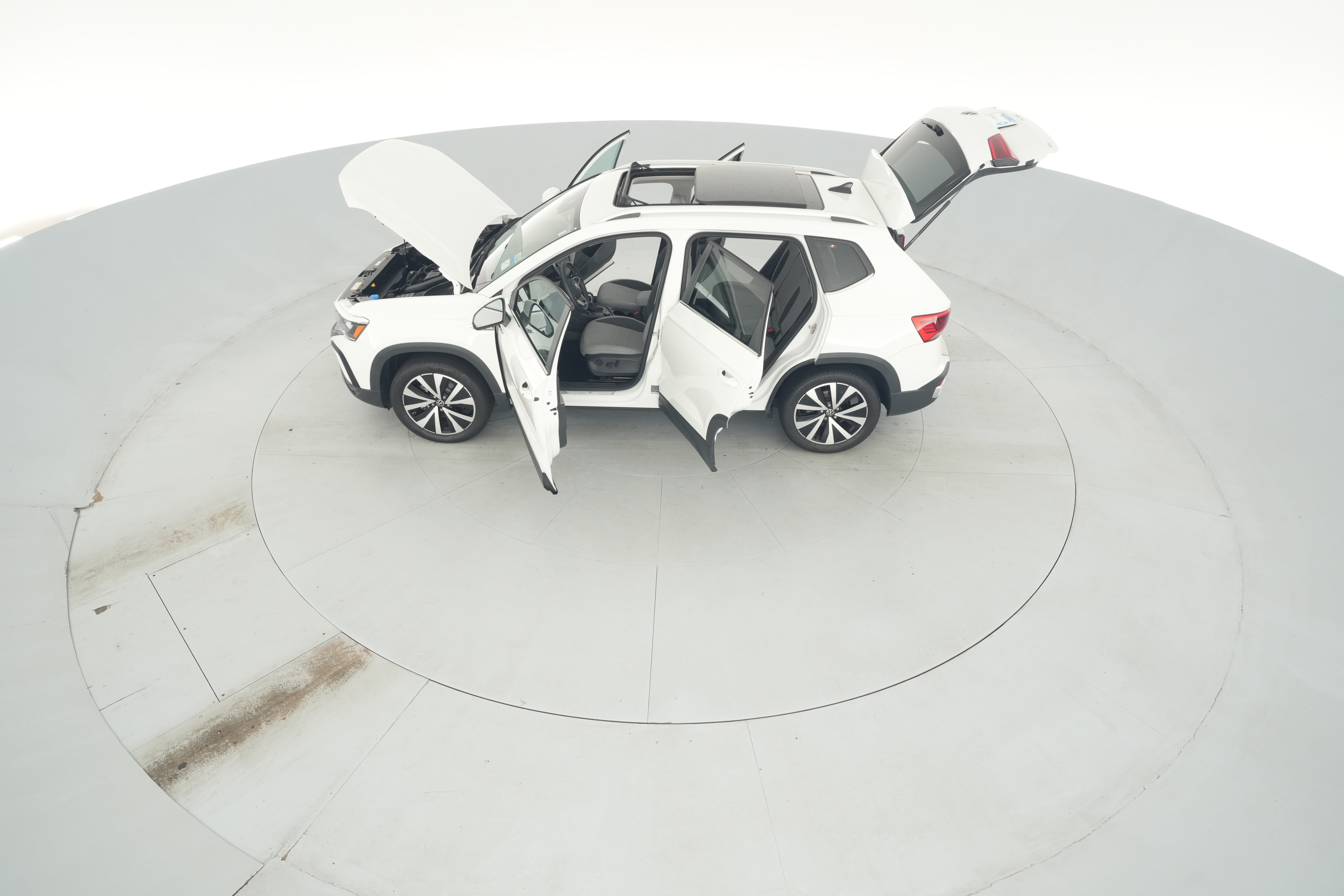 2023 Volkswagen Taos SE - Photo 44