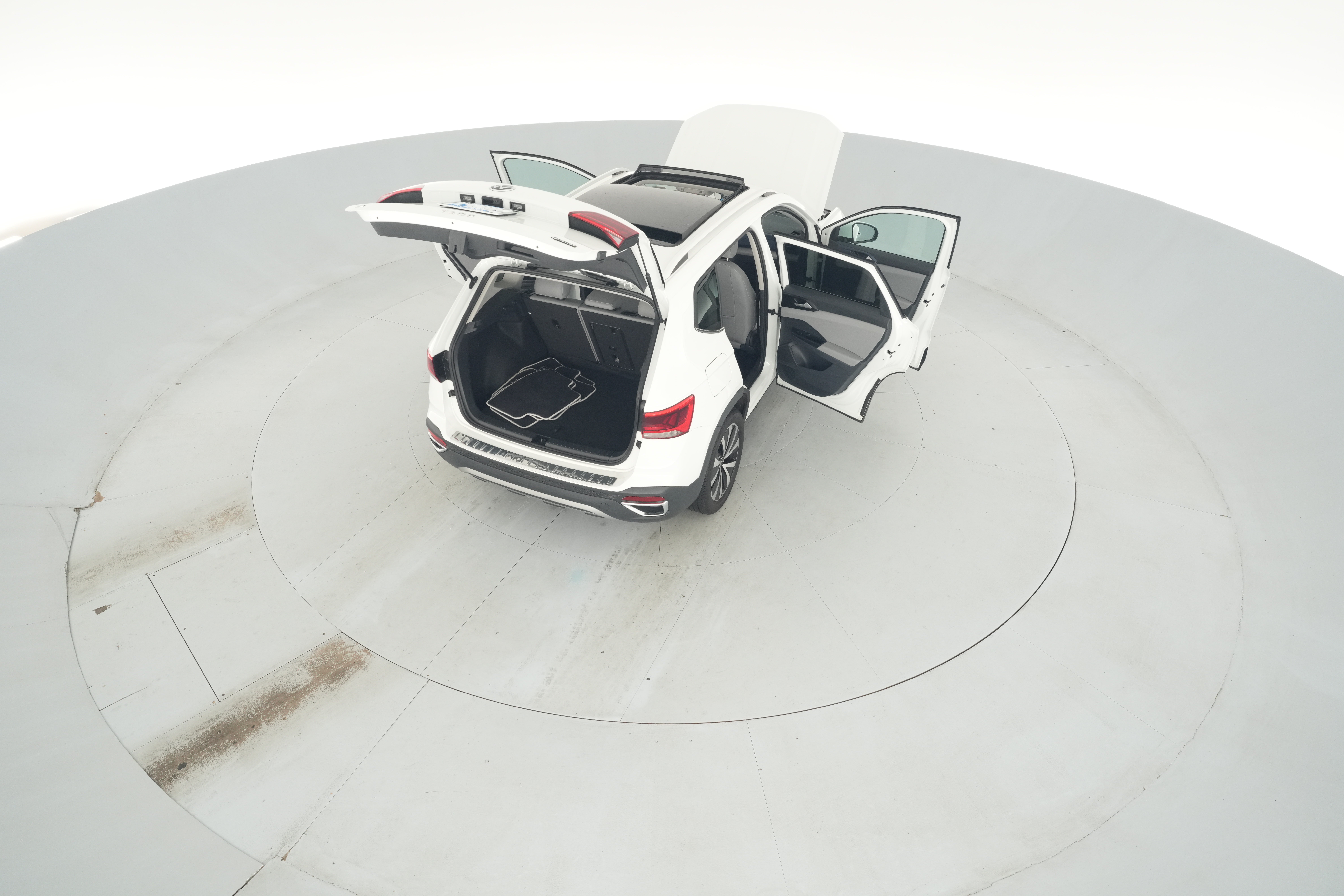 2023 Volkswagen Taos SE - Photo 49