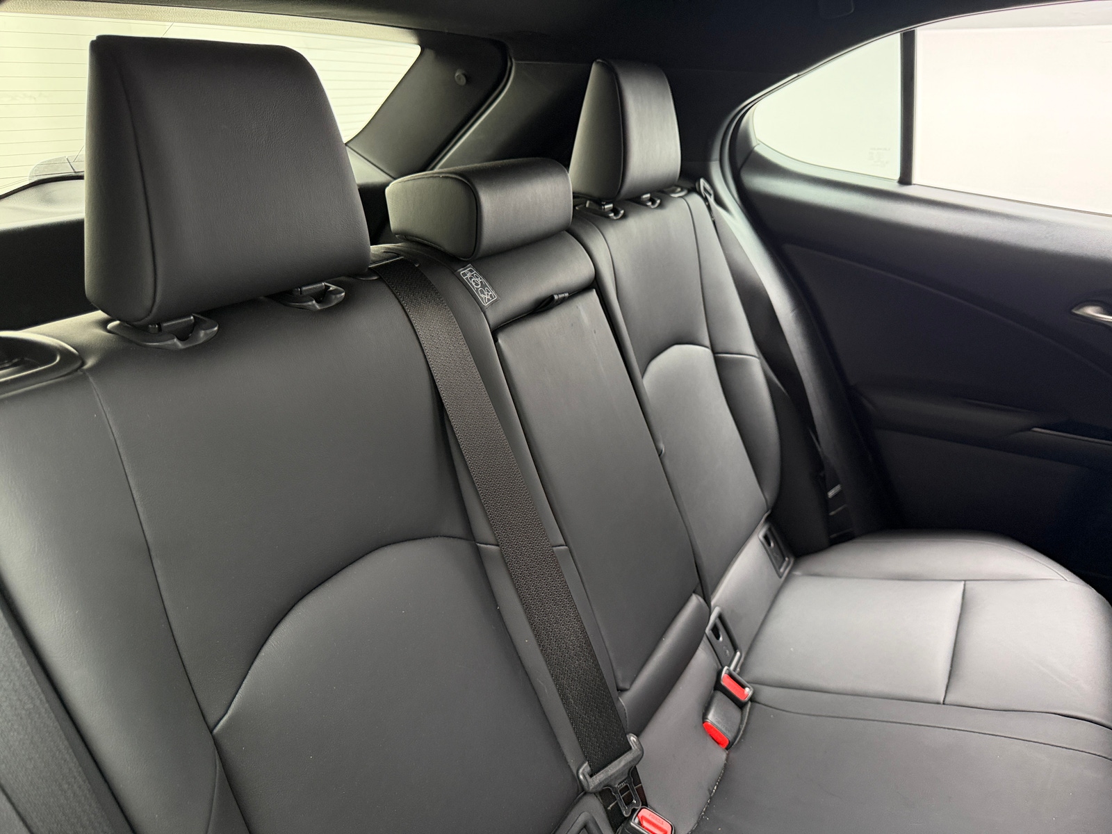 Thumbnail: 2019 Lexus UX - 5
