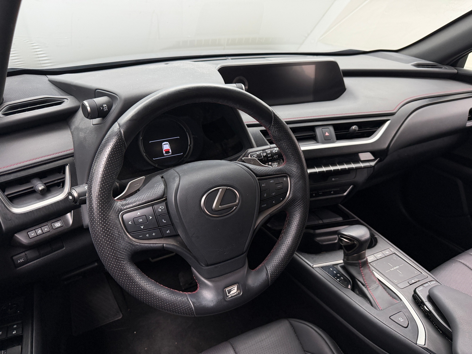 Thumbnail: 2019 Lexus UX - 4