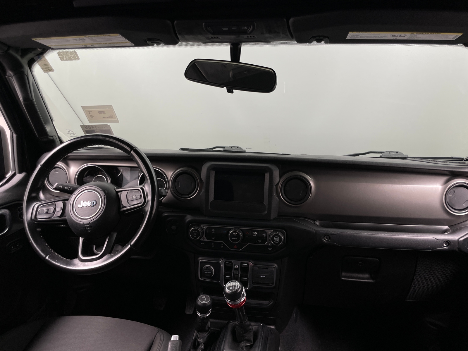 Thumbnail: 2022 Jeep Gladiator - 3