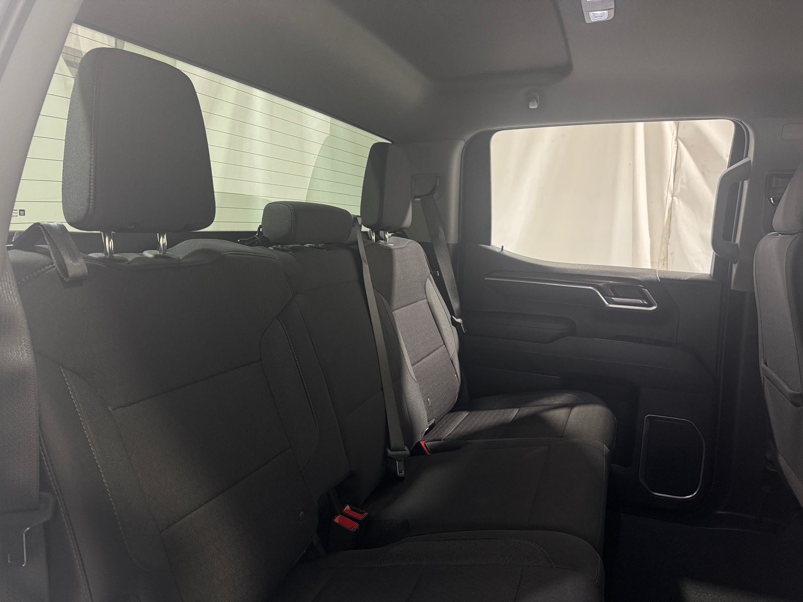 Thumbnail: 2026 Chevrolet Silverado 1500 - 6