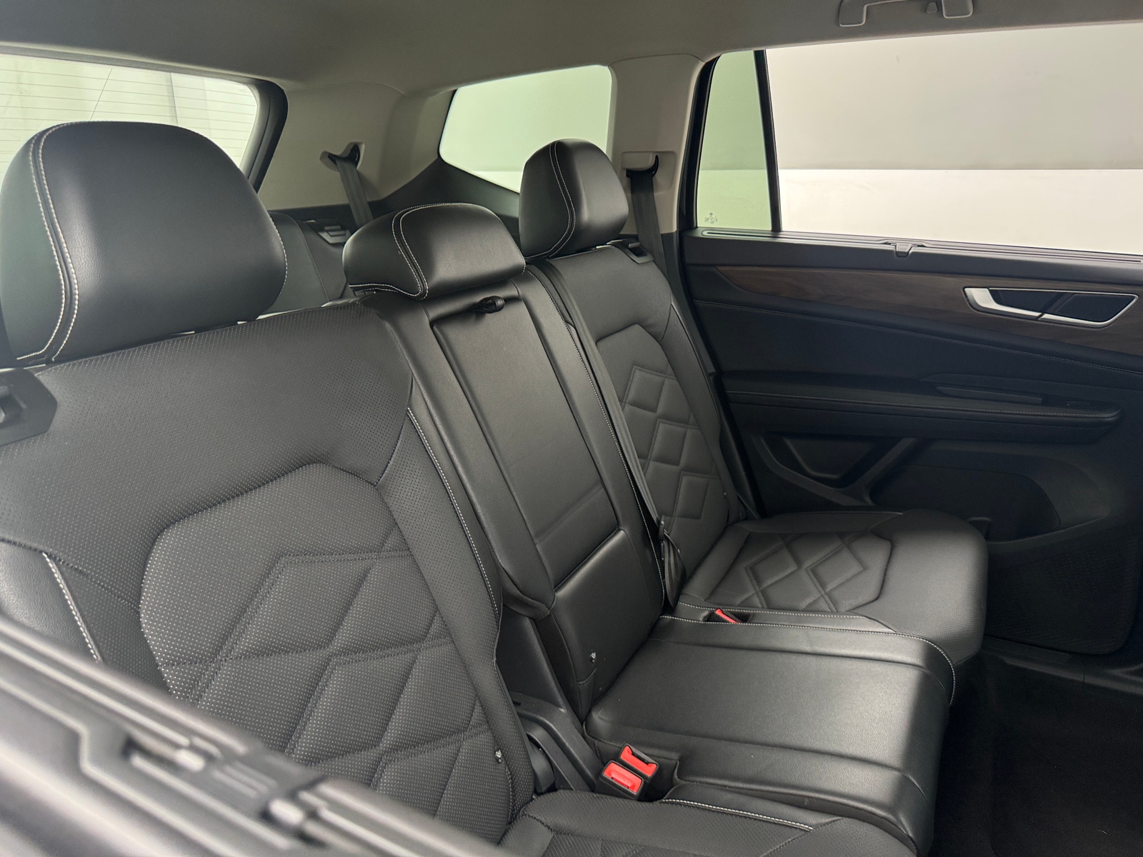 Thumbnail: 2024 Volkswagen Atlas - 5